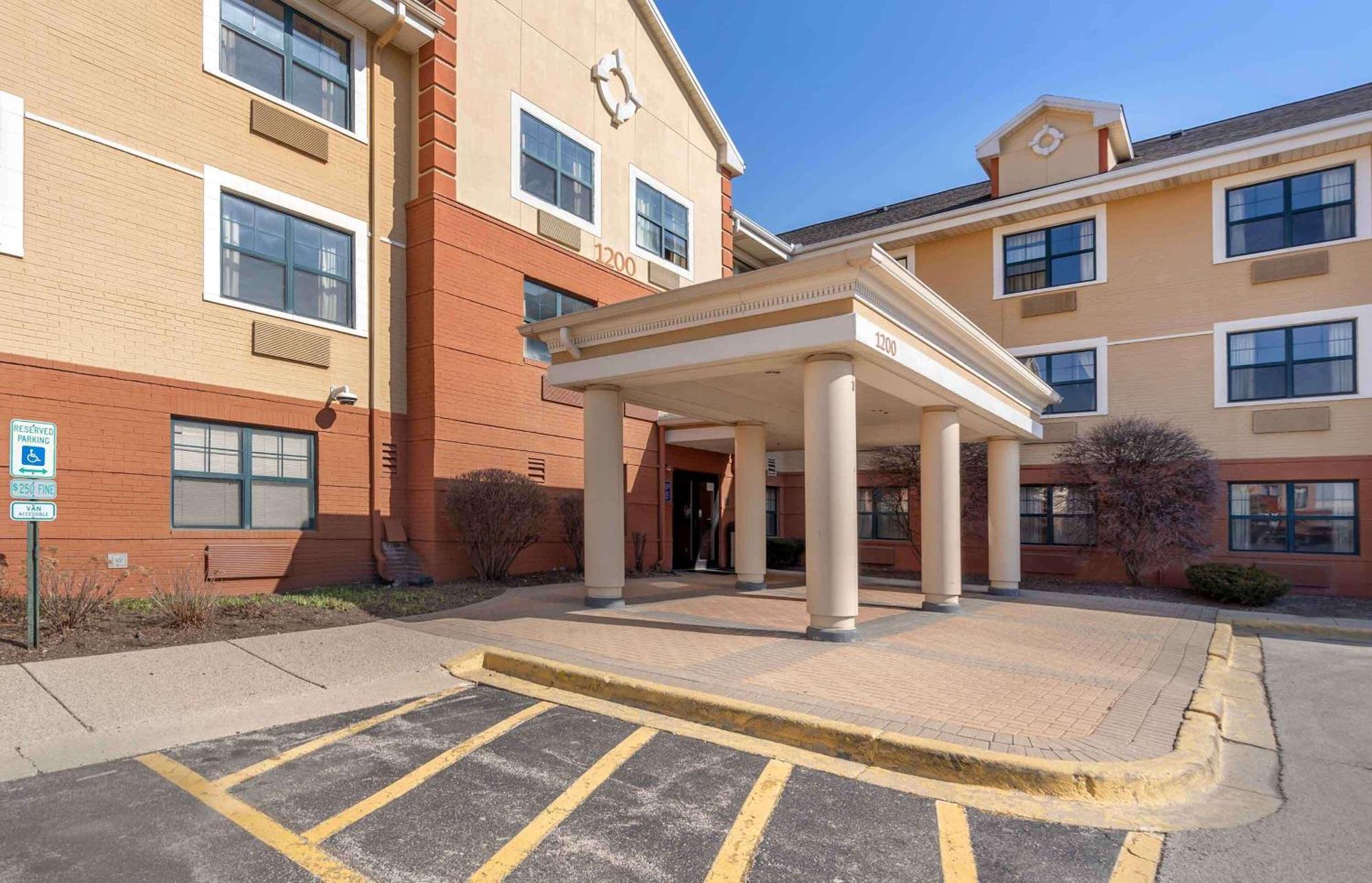 Extended Stay America Suites - Chicago - Woodfield Mall Schaumburg Kültér fotó