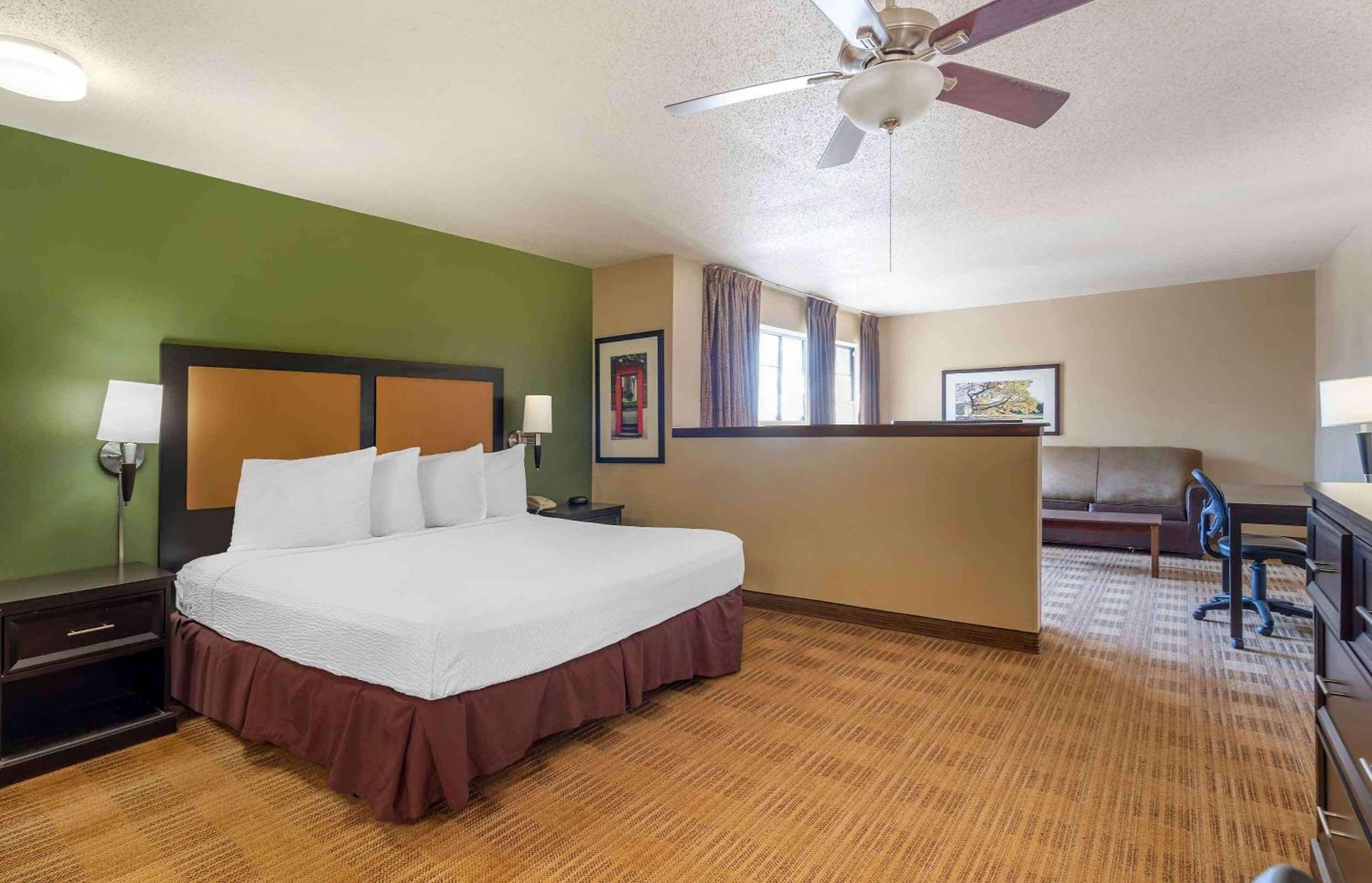 Extended Stay America Suites - Chicago - Woodfield Mall Schaumburg Kültér fotó