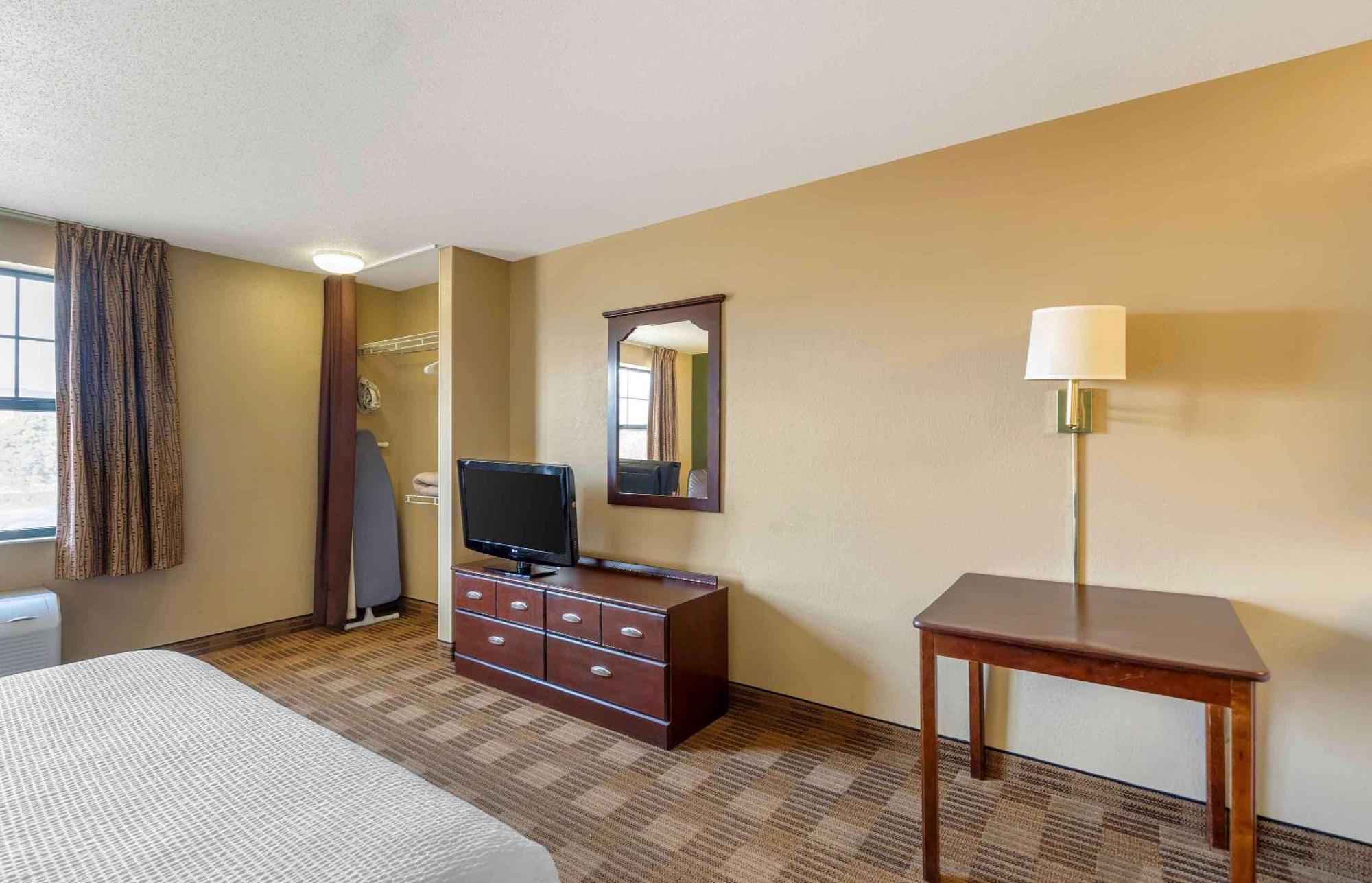 Extended Stay America Suites - Chicago - Woodfield Mall Schaumburg Kültér fotó