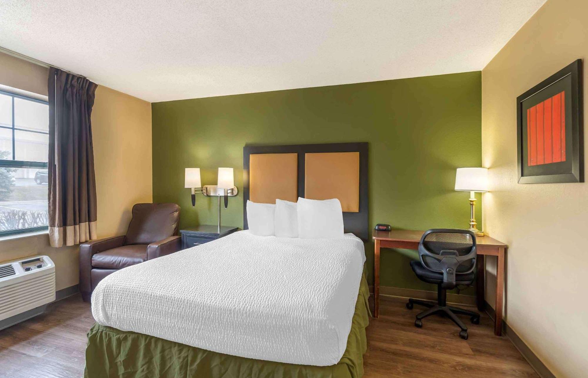 Extended Stay America Suites - Chicago - Woodfield Mall Schaumburg Kültér fotó